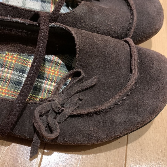 Bewild Brown Suede ballet flats - size 4 Youth/ size 6.5 Women’s - Picture 14 of 15